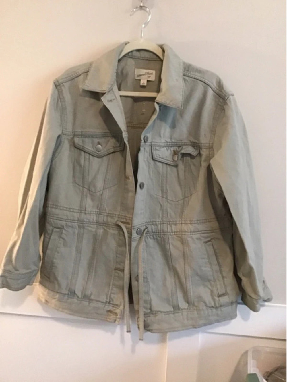 Universal thread small jean jacket, new, so cute